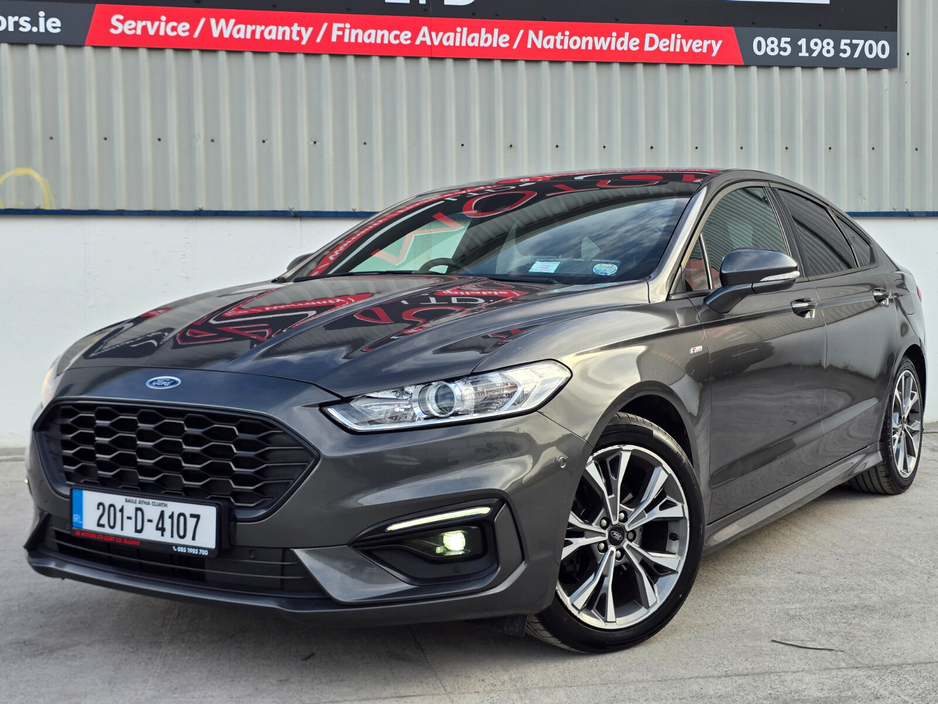 2020 Ford Mondeo - image 11