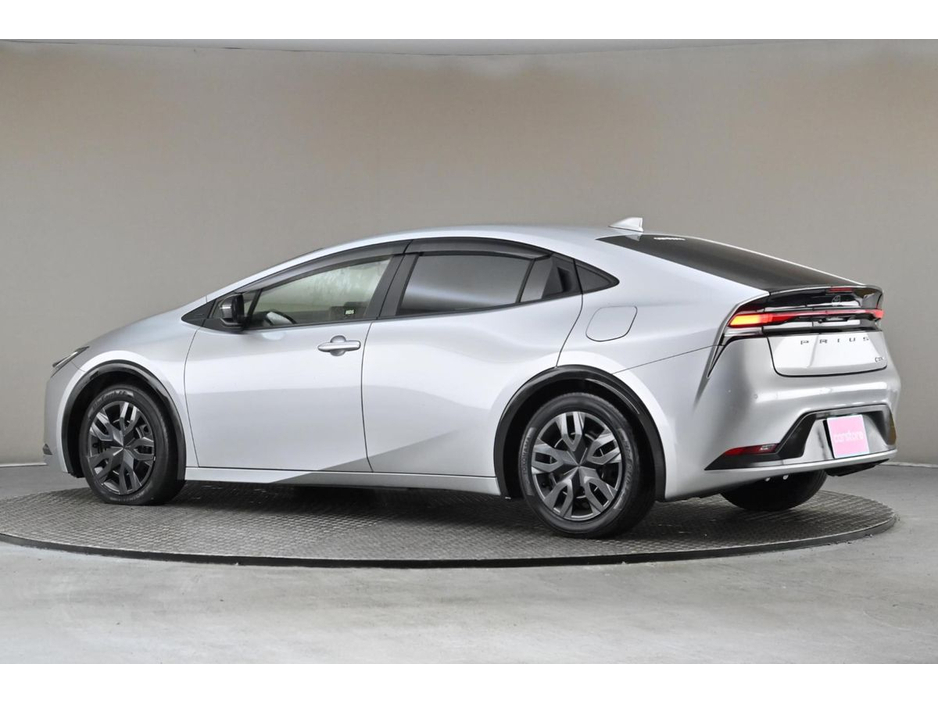 2023 Toyota Prius 1.8 SELF CHARGING HYBRID *REVERSE CAM*PARK SENSORS* €31,690