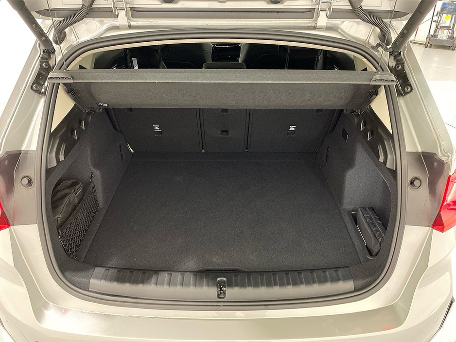 2025 BMW iX1 xDrive30 xLine €50,950