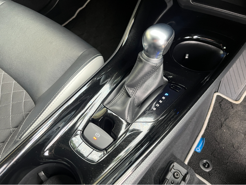 2019 Toyota C-HR - image 16