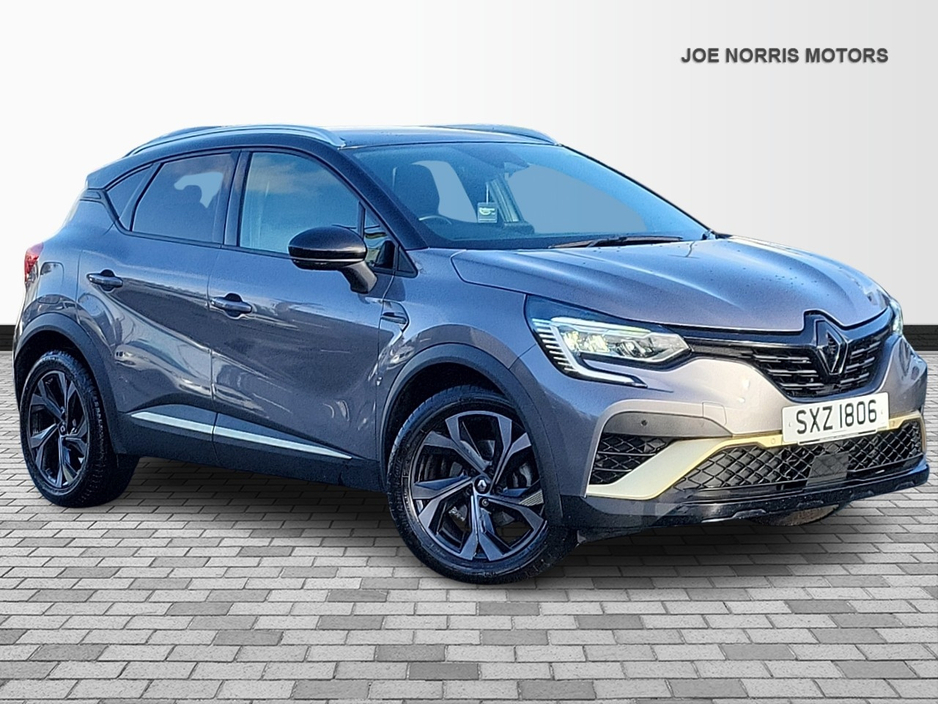 2023 Renault Captur E-TECH ENGINEERED 1.6i HRV AUTO 145HP €27,950