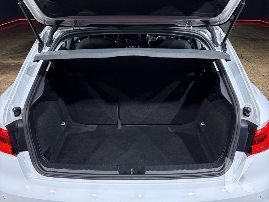 2020 Audi A1 1.0 AUTOMATIC - ALLOY WHEELS - MULTI FUNCTION STEERING WHEEL - CRUISE CONTROL - HEATED SEATS - REVERSE CAMERA €22,950