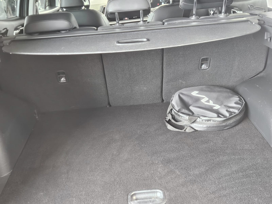 2023 Kia Sportage - image 7