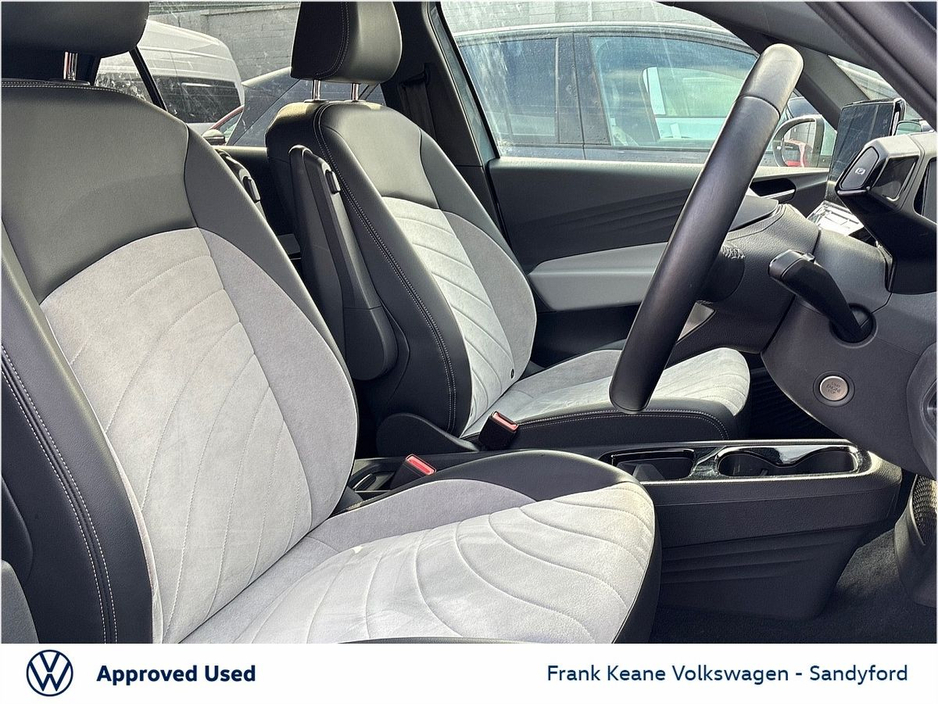 2023 Volkswagen ID.3 *Life* 204HP 58kWh @Frank Keane Volkswagen South Dublin €25,995