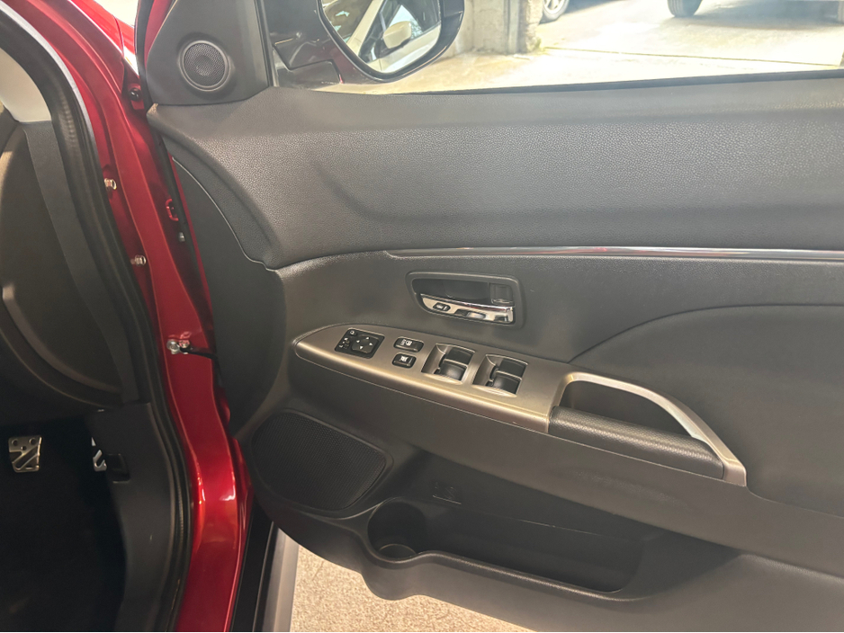 2019 Mitsubishi ASX - image 17