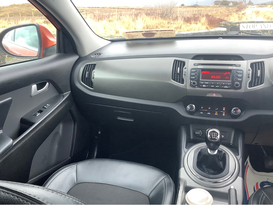 2014 Kia Sportage - image 10