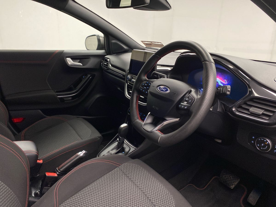 2024 Ford Puma - image 6