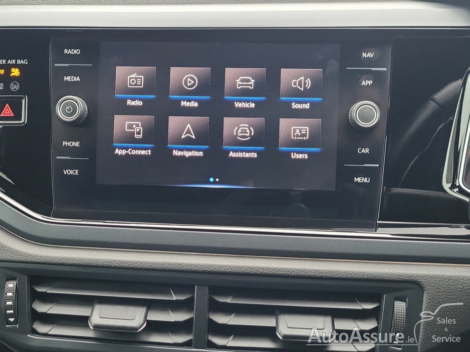 2022 Volkswagen Taigo - image 22