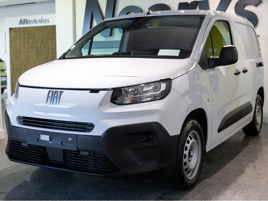 2026 Fiat Doblo - image 3