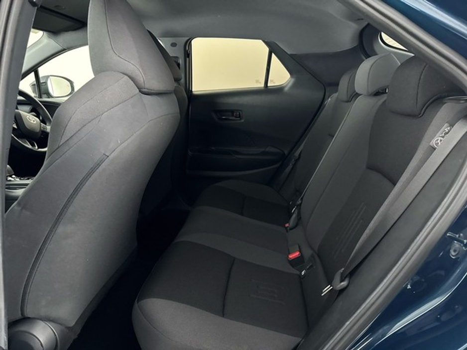 2024 Toyota C-HR Hybrid Sport €33,950