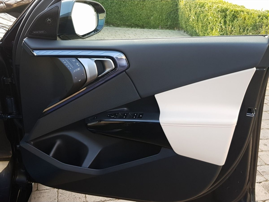 2026 BMW X3 - image 21