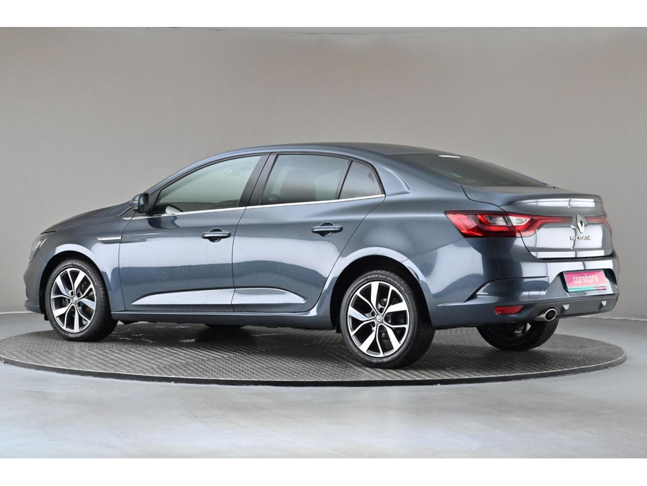 2017 Renault Megane - image 6