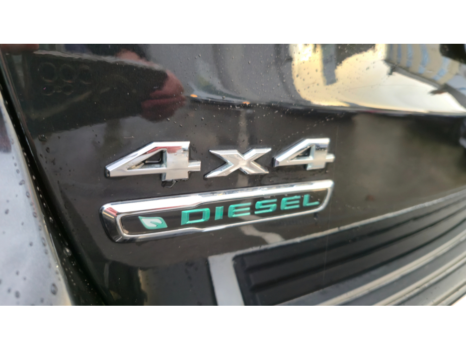 2015 Jeep Cherokee - image 4