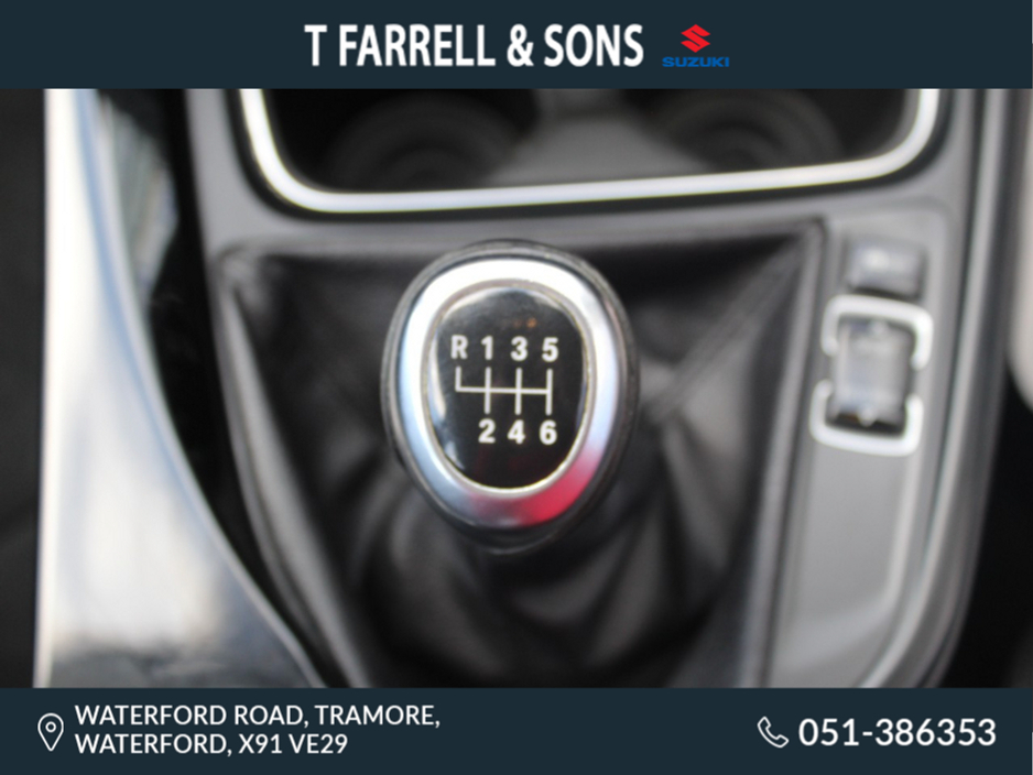 2012 BMW 3 Series - image 6