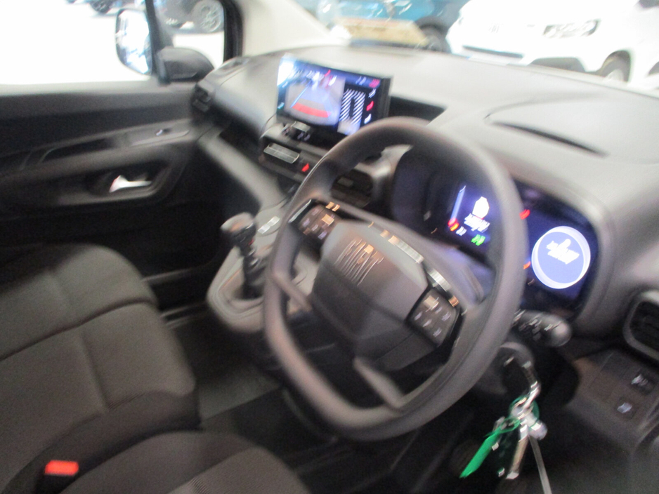 2026 Fiat Doblo - image 15