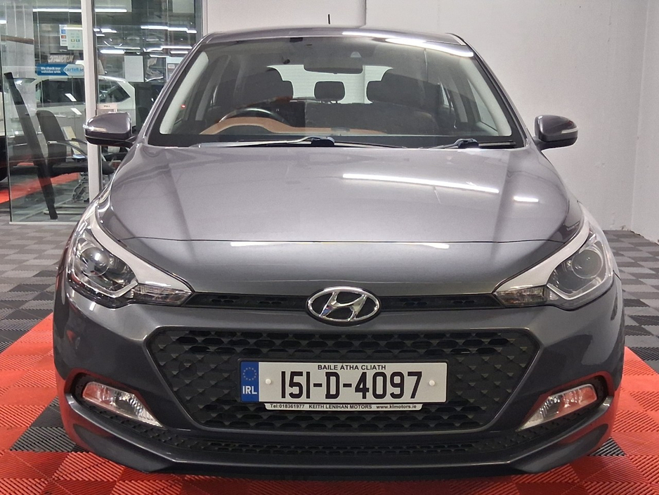 2015 Hyundai i20 - image 5