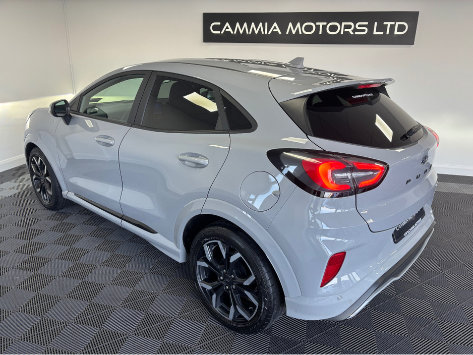 2021 Ford Puma - image 4