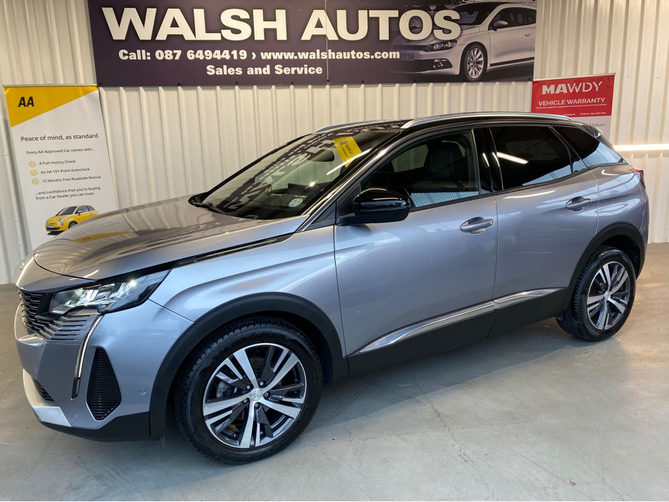 2023 Peugeot 3008 - image 6