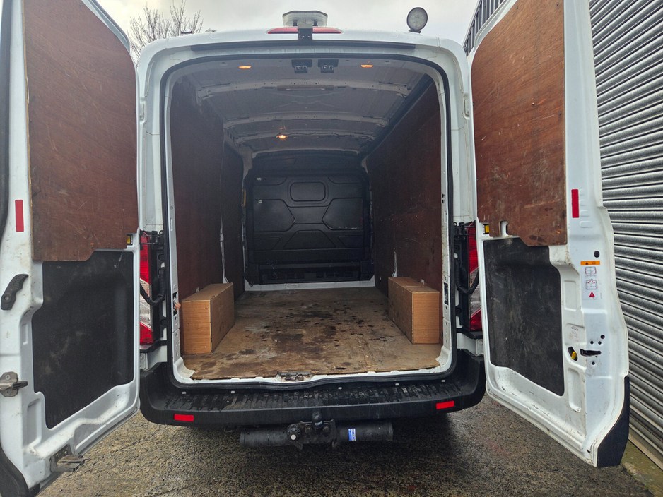 2022 Ford Transit  €21,499