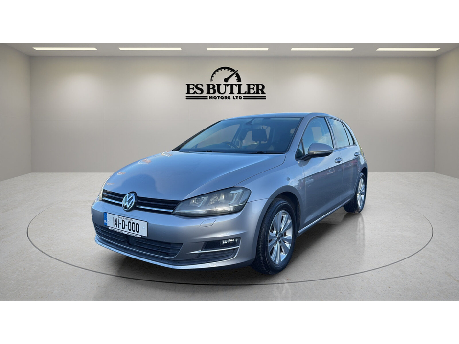 2014 Volkswagen Golf  €12,490