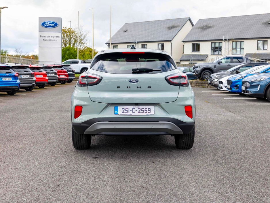 2025 Ford Puma - image 15