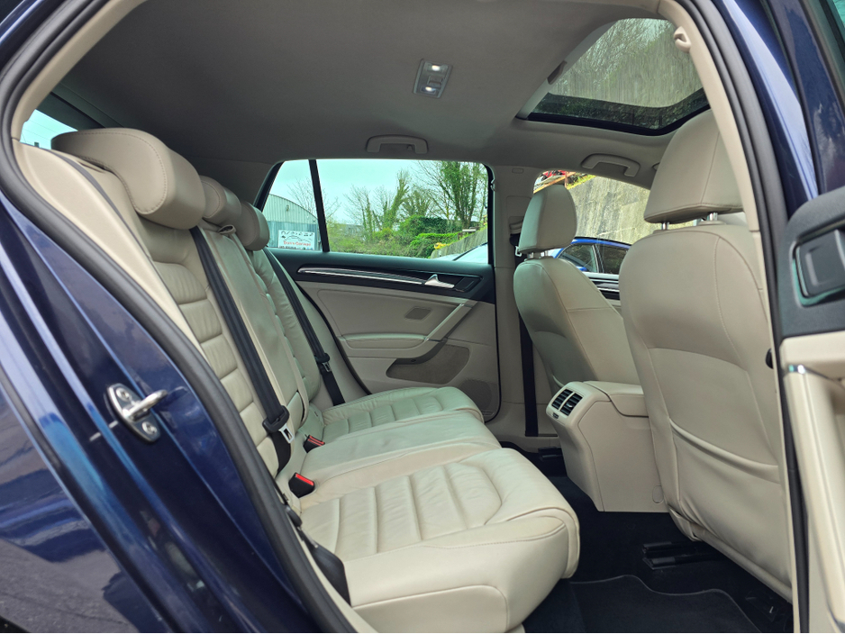 2016 Volkswagen Golf - image 14