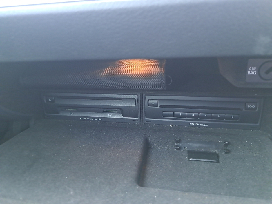 2010 Audi A6 - image 26