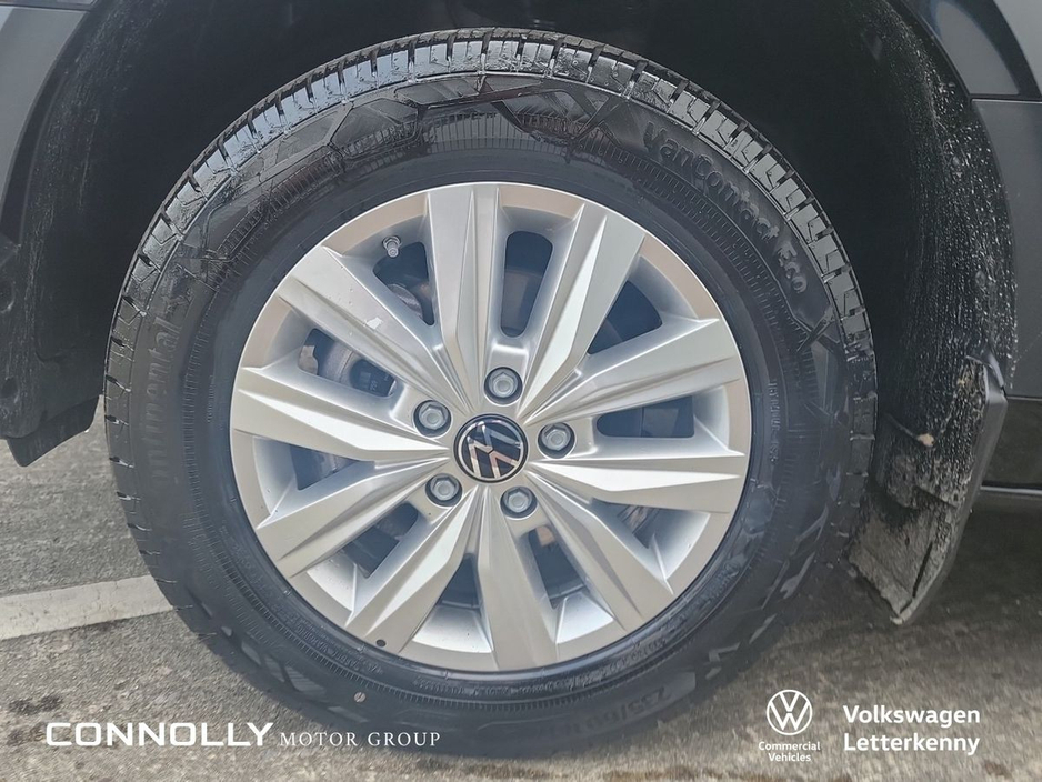 2026 Volkswagen Crafter - image 5