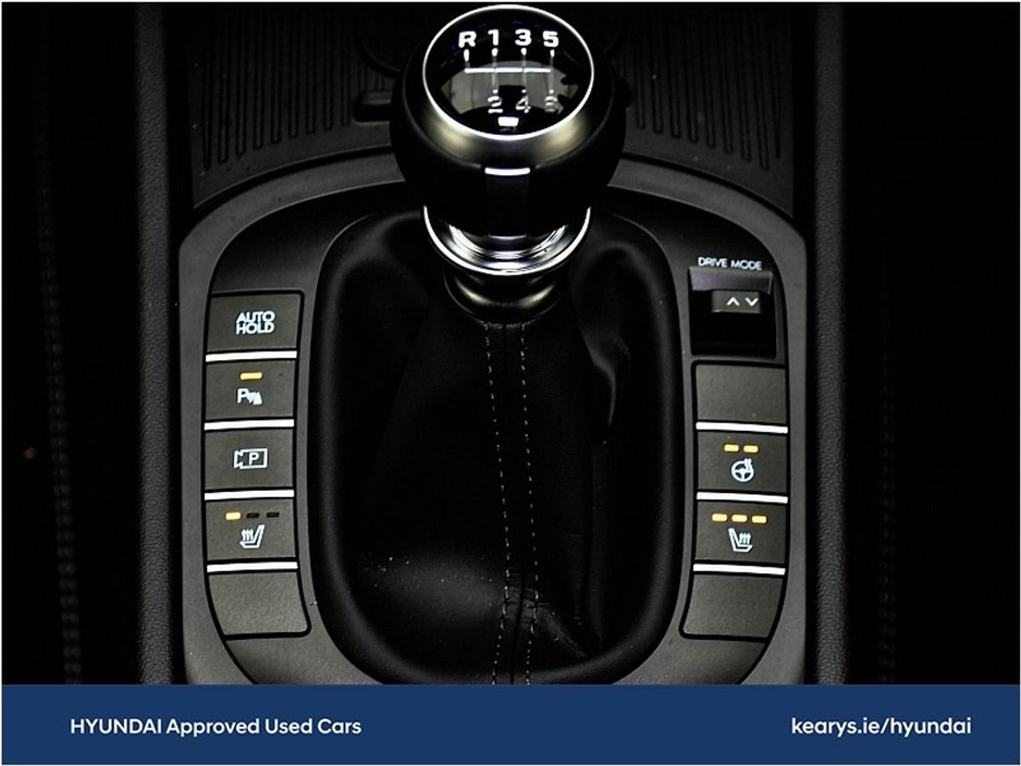 2024 Hyundai Kona Petrol Elegance €30,990