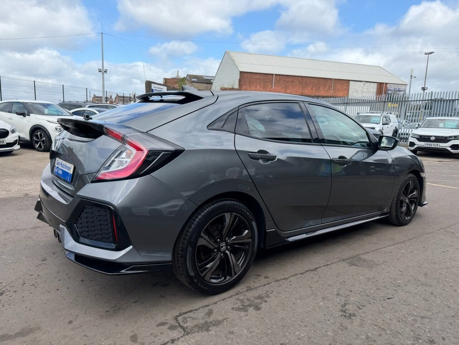 2019 Honda Civic - image 38