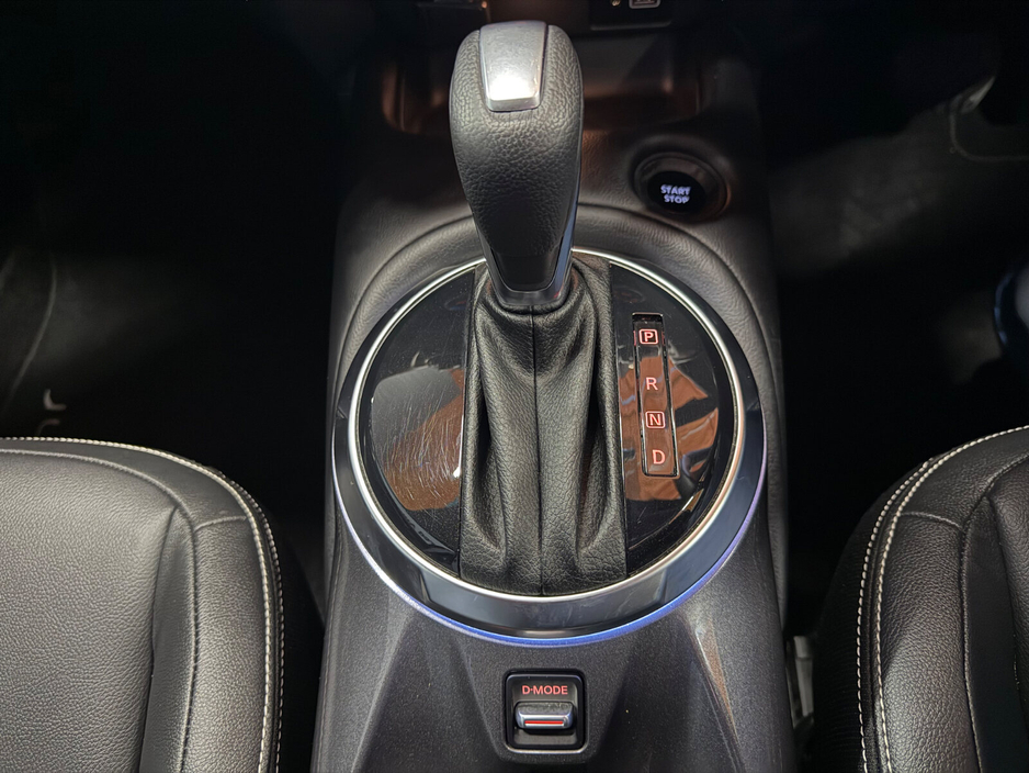 2023 Nissan Juke - image 14