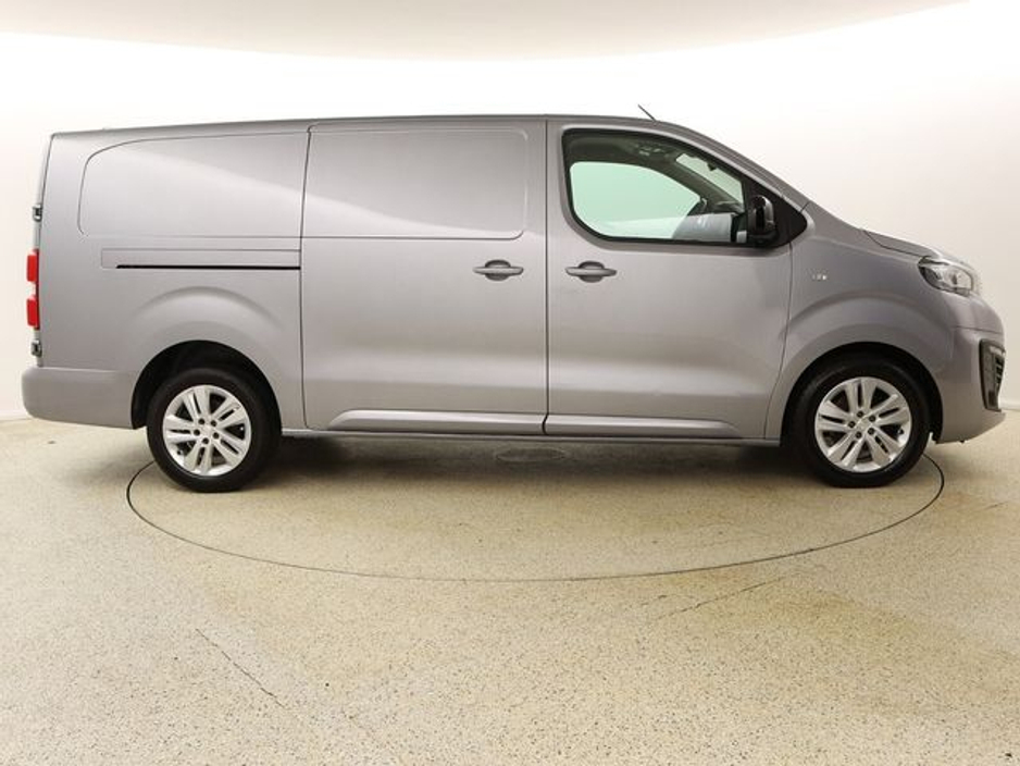 2023 Peugeot Expert - image 8