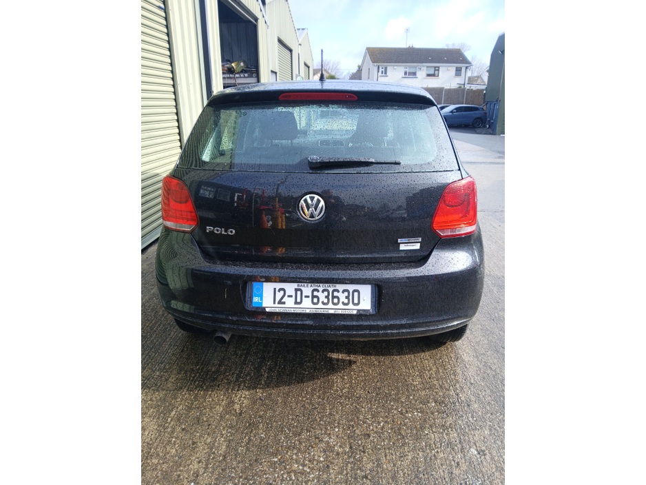 2012 Volkswagen Polo - image 8