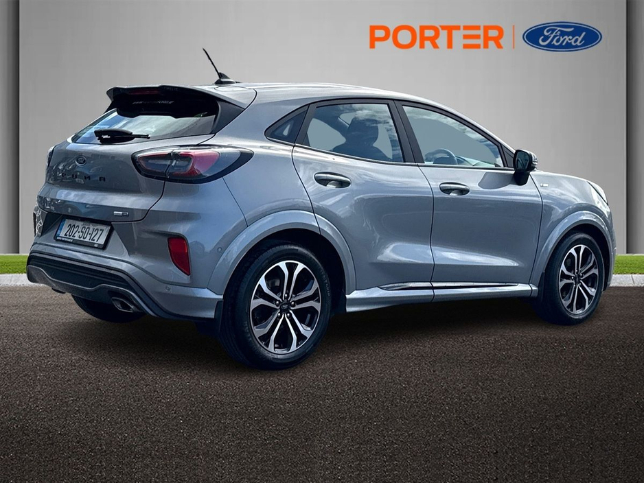 2020 Ford Puma - image 3