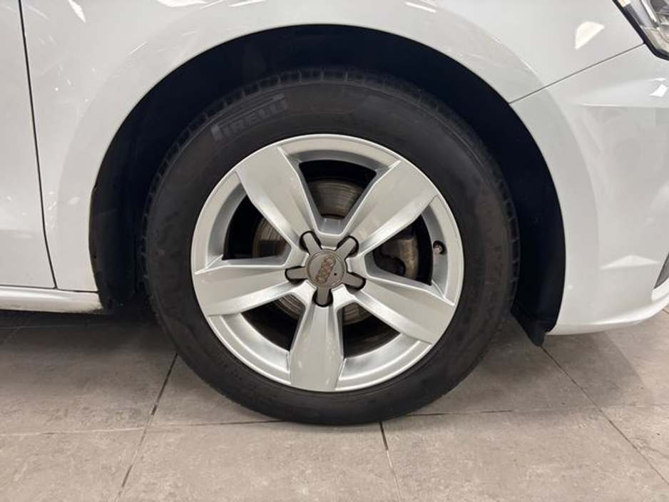 2016 Audi A1 1.0TFSI 95HP SE €11,850