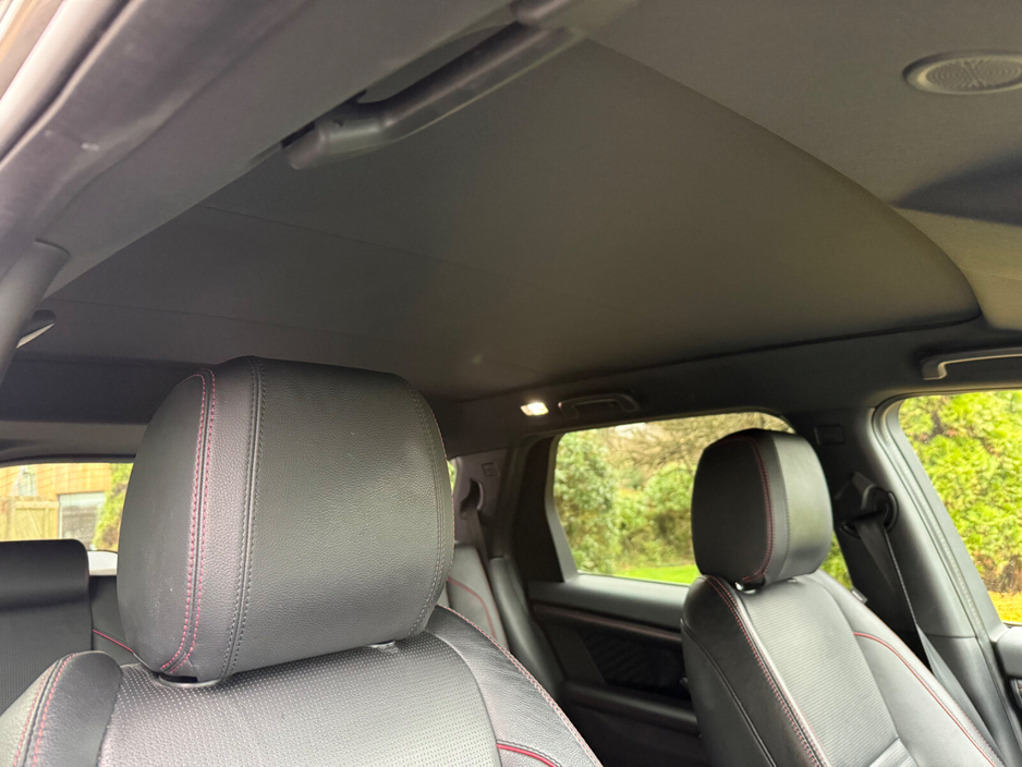 2022 Land Rover Discovery Sport 1.5 I3 PHEV 300 PS AWD S Auto €34,900