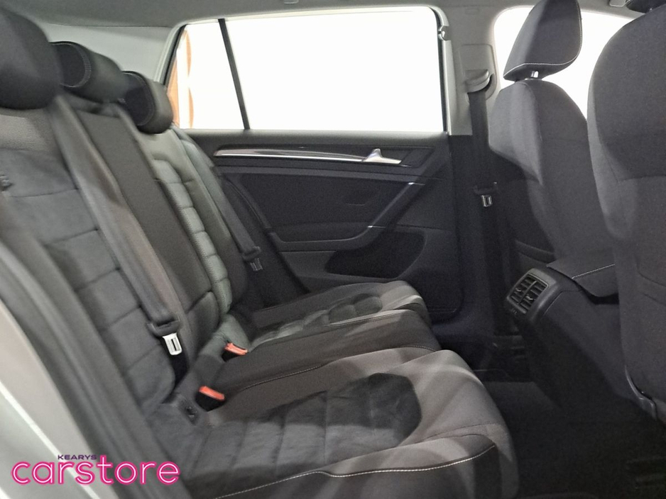 2016 Volkswagen Golf High Line 1.2TSI DSG 5DR 105BHP €17,880