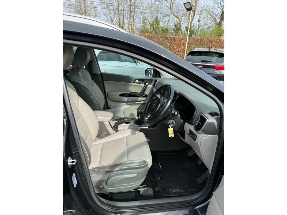 2017 Kia Sportage - image 13