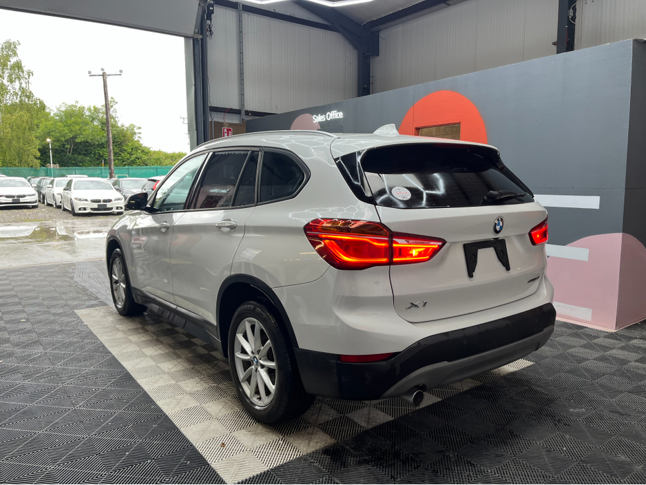 2019 BMW X1 - image 4