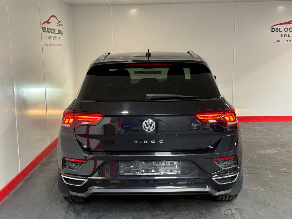 2019 Volkswagen T-Roc - image 23