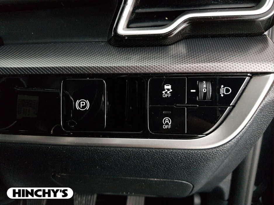 2022 Kia Sportage - image 20