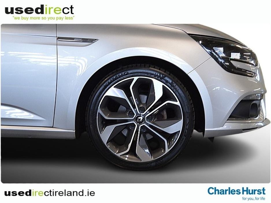 2020 Renault Megane 1.3 TCe 140 GPF Signature €12,496