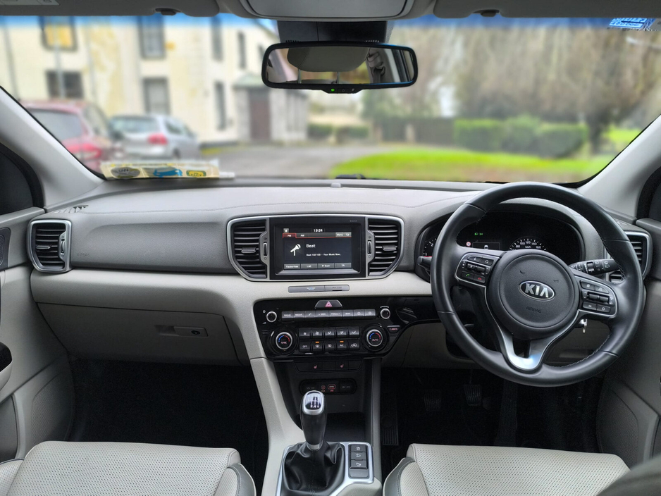 2018 Kia Sportage - image 30