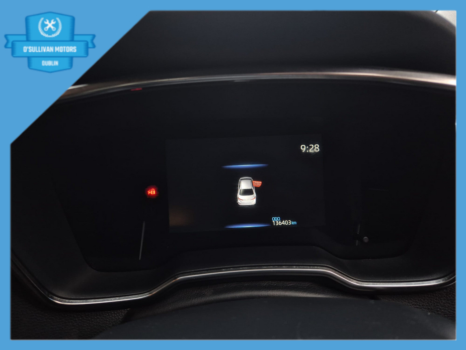 2022 Toyota Corolla LUNA 4DR AUTO HYBRID €20,500