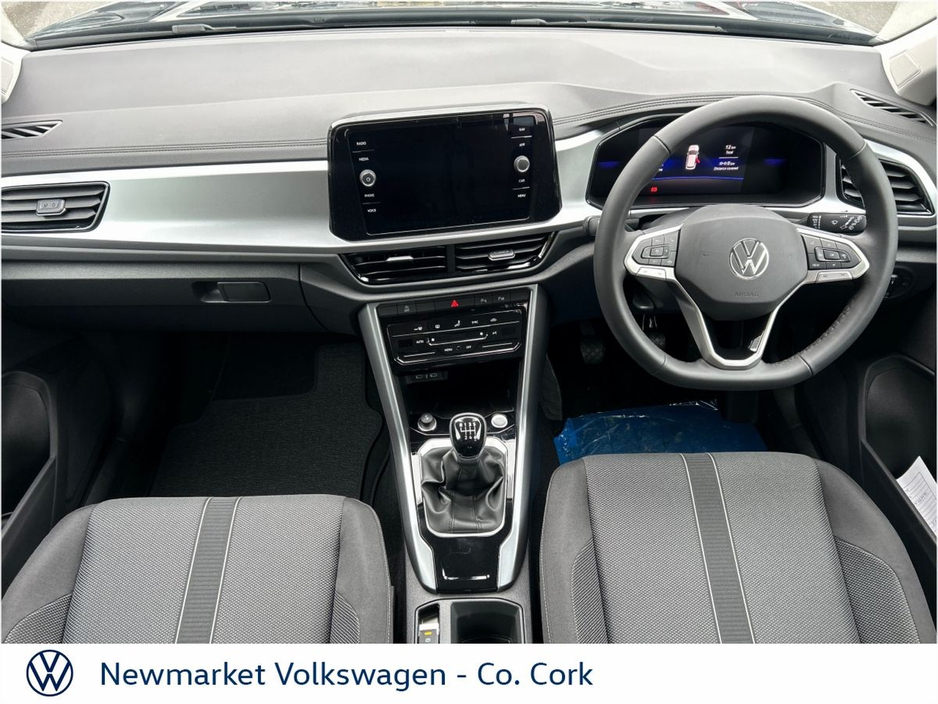 2026 Volkswagen T-Roc - image 17