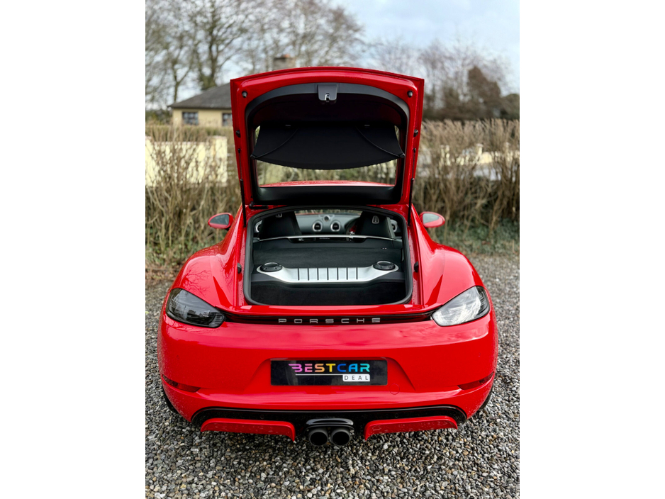 2018 Porsche 718 - image 27