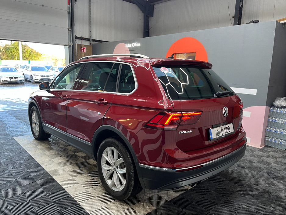 2018 Volkswagen Tiguan €24950! 2018 VOLKSWAGEN TIGUAN TDI 4 MOTION  2.0 AUTOMATIC / CRUISE CONTROL / REVERSE CAMERA / HEATED FRONT & REAR SEATS / PADDLE SHIFTERS €24,950