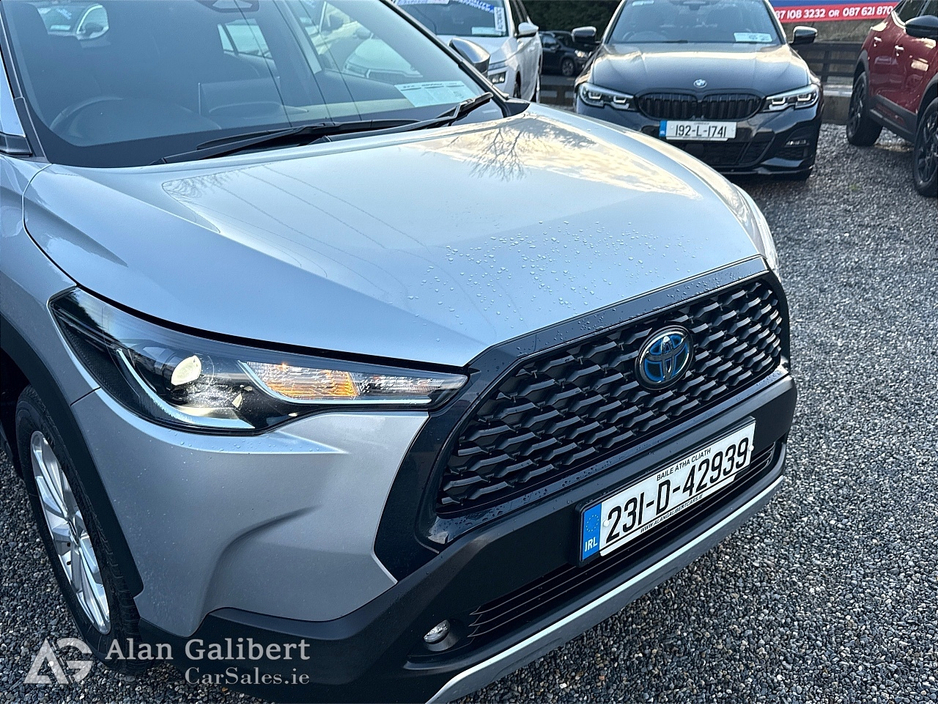 2023 Toyota Corolla Cross 1.8 Petrol HYBRID LUNA €138 PW €28,995