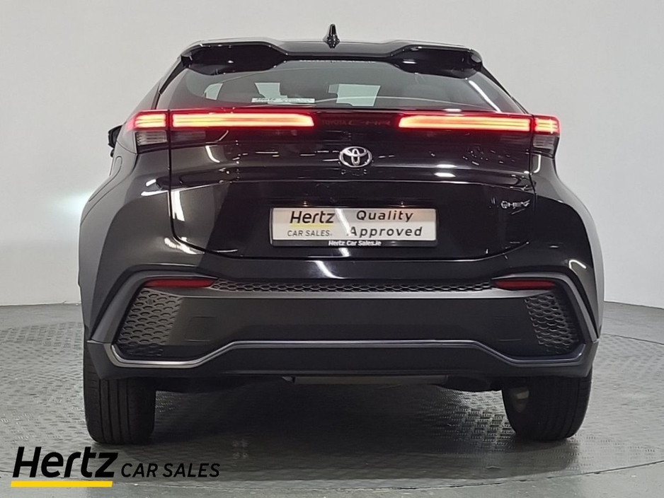 2024 Toyota C-HR - image 4