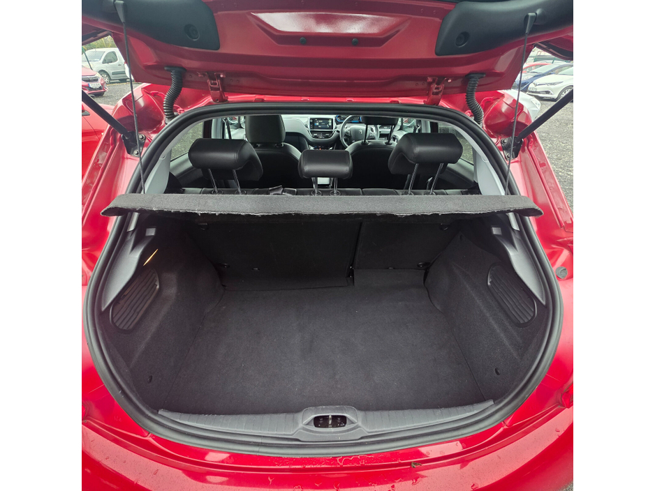 2015 Peugeot 208 1.0 PureTech 68bhp Access 5 dr €7,950